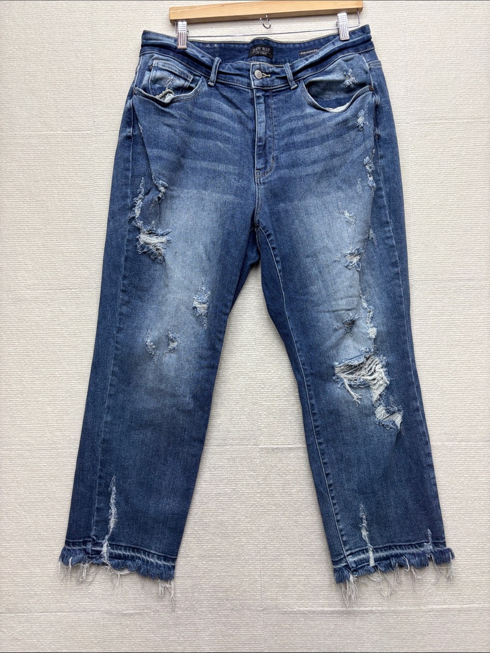 Judy Blue | 16W straight fit Blue Women’s Jeans - Casual Ripped Denim